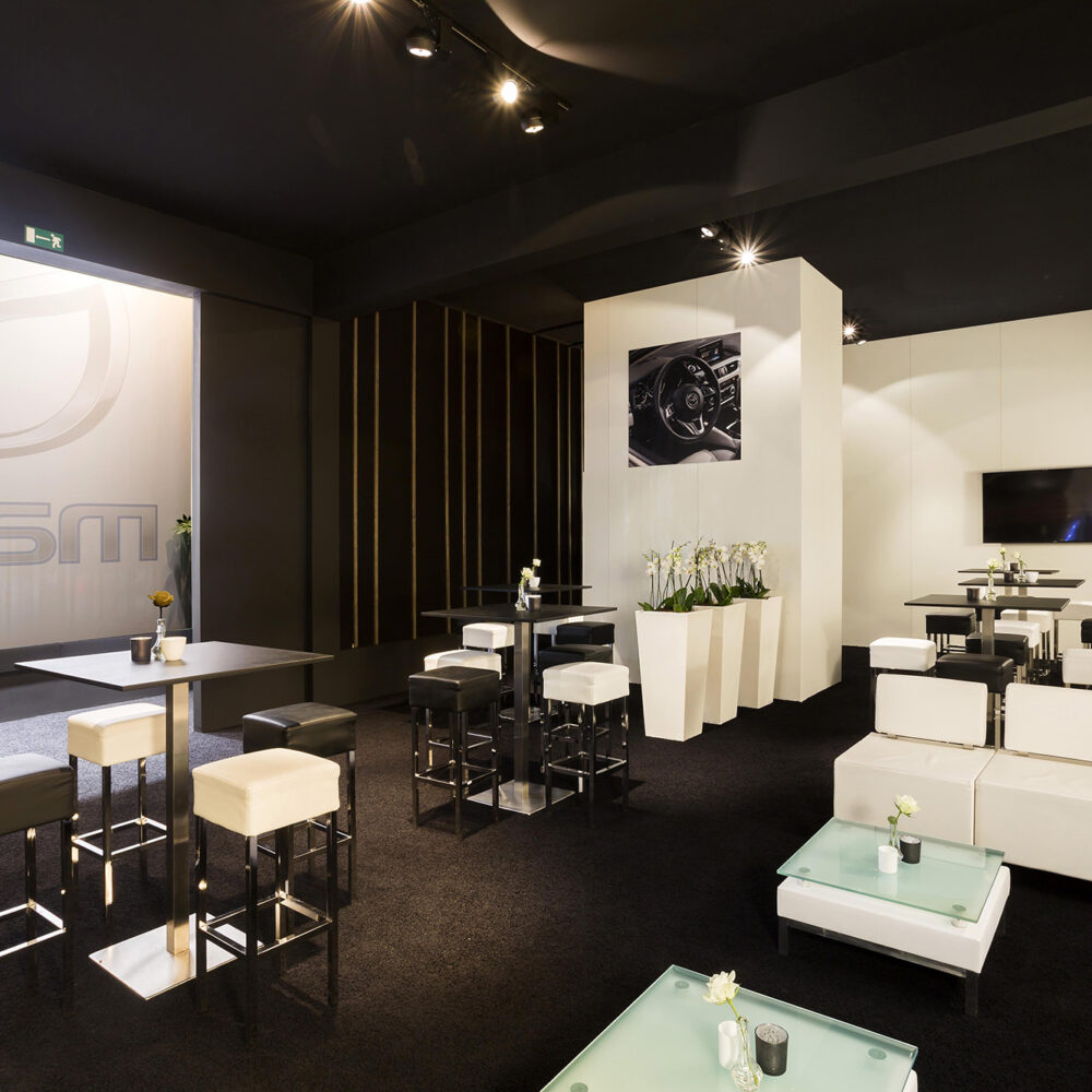 Interieur standenbouw Autosalon 2016 Brussel Mazda 10