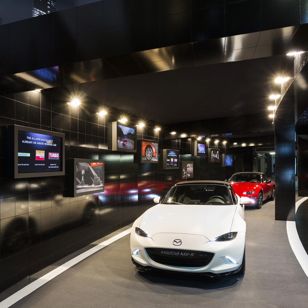 Interieur standenbouw Autosalon 2016 Brussel Mazda 6