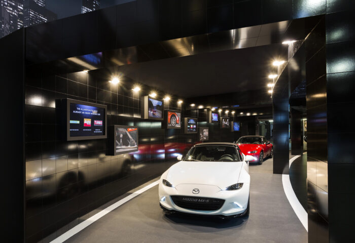 Interieur standenbouw Autosalon 2016 Brussel Mazda 6