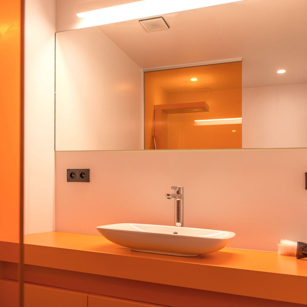 Horeca-Inrichting Apart! & Moment!, De Haan, Inrichting Appartement/Hotel/Logies