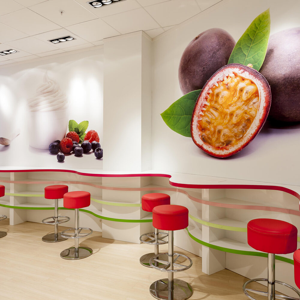 Interieur horecazaak Planet Yoghurt - Winkelinrichting Gent - Froyen & Zeitler