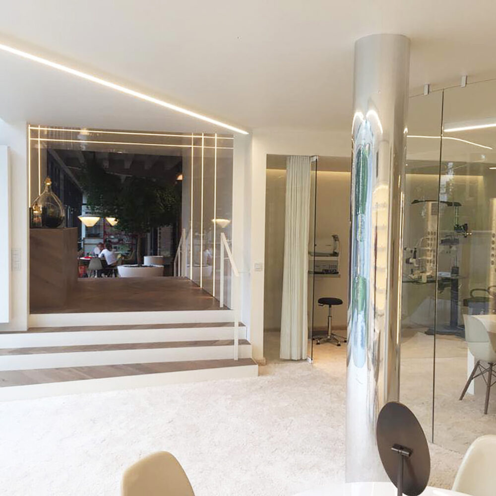 Winkelinrichting Optiek Leuven - Interieur Brillenzaak Verhulst
