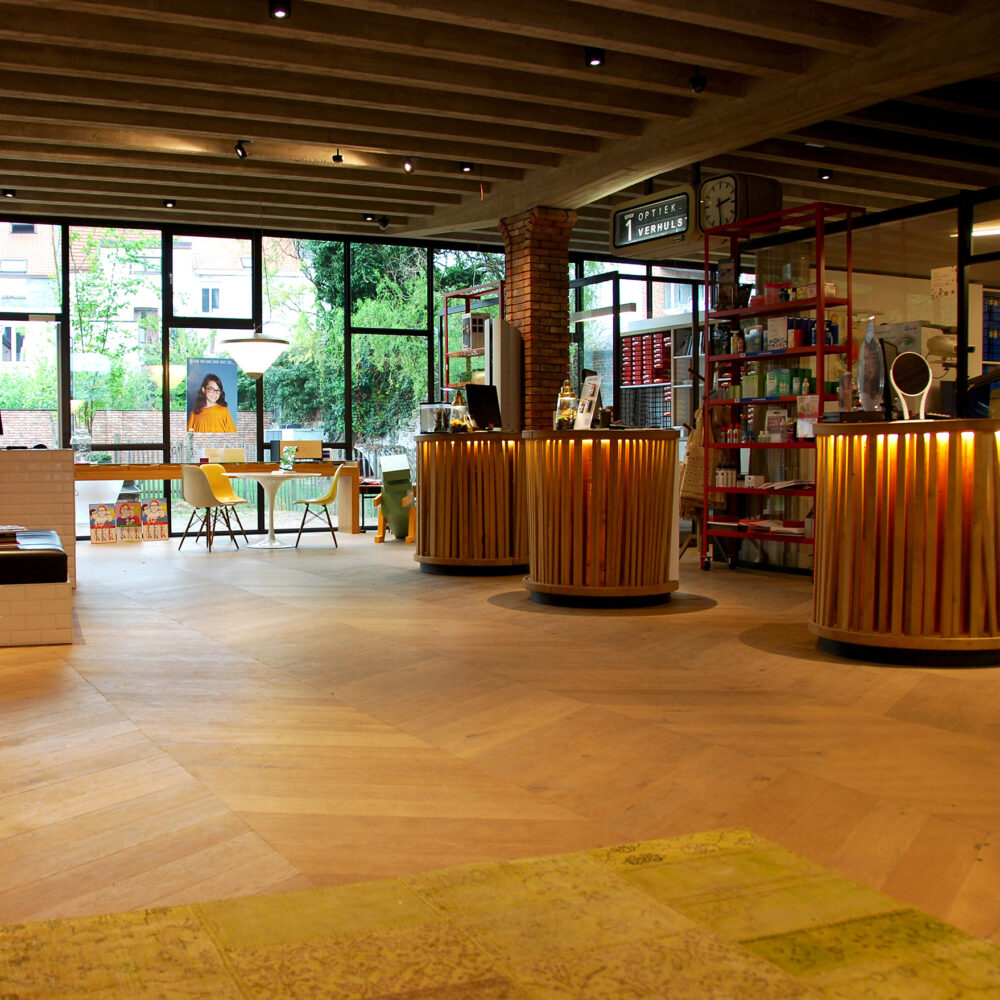 Winkelinrichting Optiek Leuven - Interieur Brillenzaak Verhulst