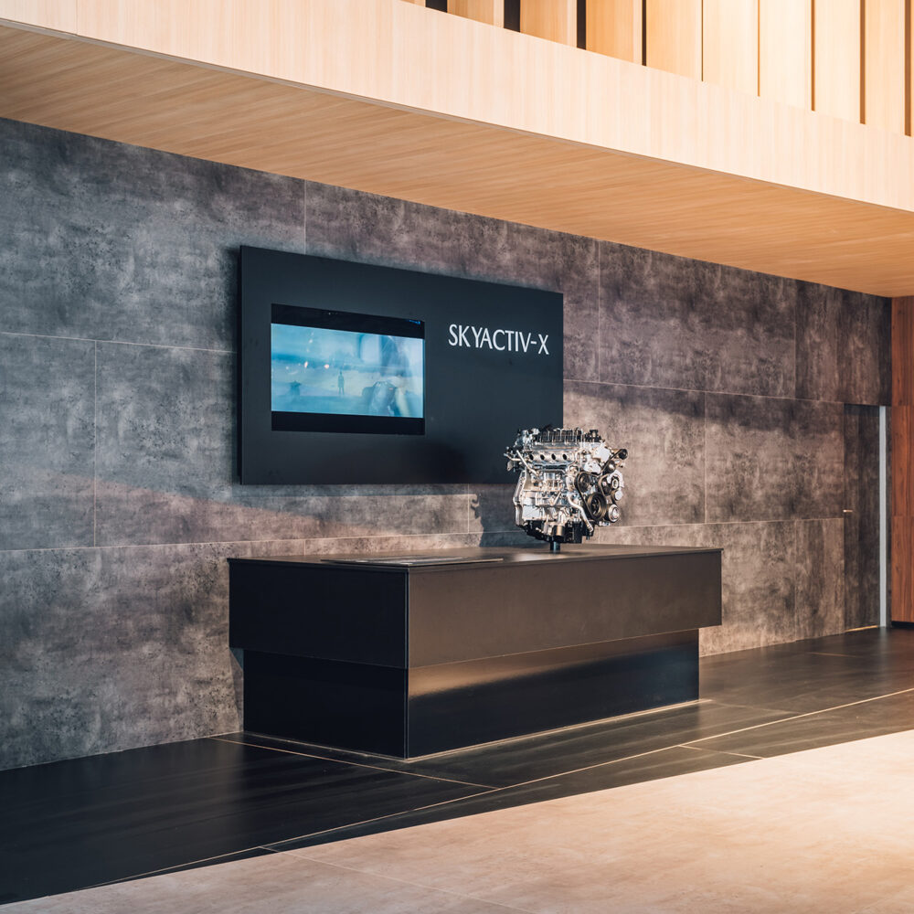 Ontwerp Beursstand Autosalon Brussel - Mazda - Interieurontwerp