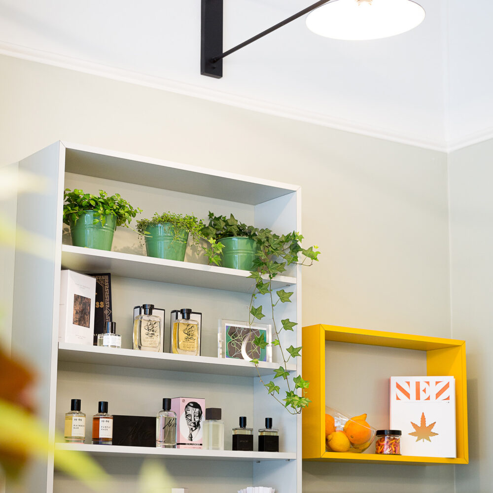 Winkelinrichting Brussel - Winkelinterieur - Inrichting parfumerie winkel Smell Stories