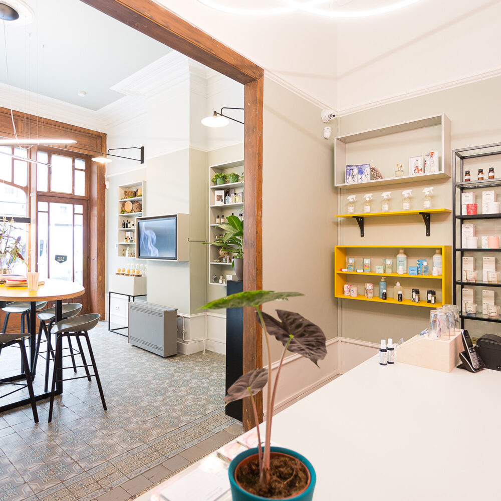 Winkelinrichting Brussel - Winkelinterieur - Inrichting parfumerie winkel Smell Stories