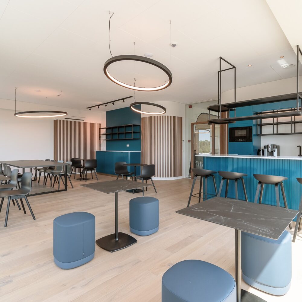 Kantoorinrichting Leuven - Inrichting bureau Acumen - Interieurarchitecten - Froyen & Zeitler