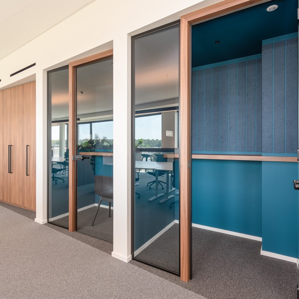 Kantoorinrichting Leuven - Inrichting bureau Acumen - Interieurarchitecten - Froyen & Zeitler