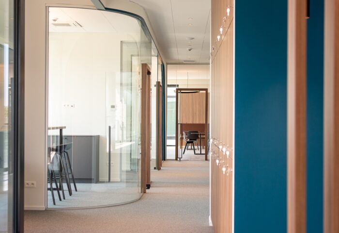 Kantoorinrichting Leuven - Inrichting bureau Acumen - Interieurarchitecten - Froyen & Zeitler
