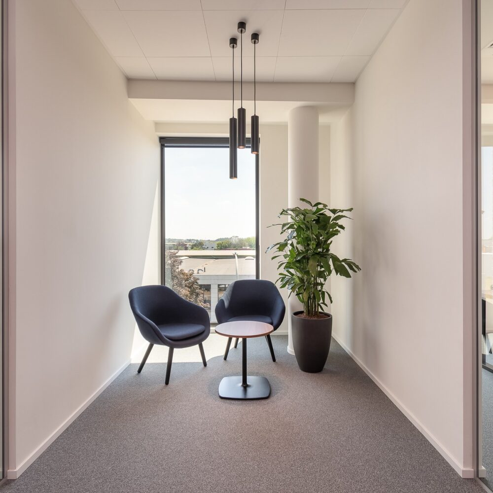 Kantoorinrichting Leuven - Inrichting bureau Acumen - Interieurarchitecten - Froyen & Zeitler