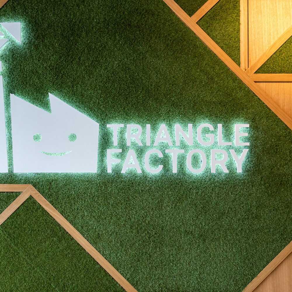 Kantoorinrichting Interieurarchitectuur Triangle Factory Gent
