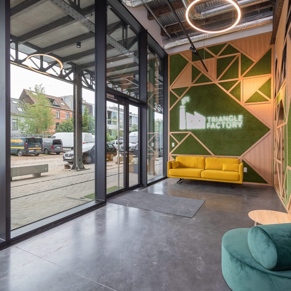 Kantoorinrichting Interieurarchitectuur Triangle Factory Gent