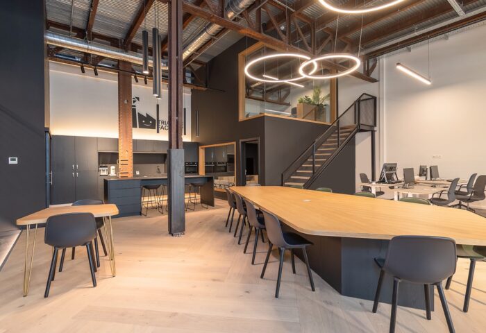 Kantoorinrichting Interieurarchitectuur Triangle Factory Gent