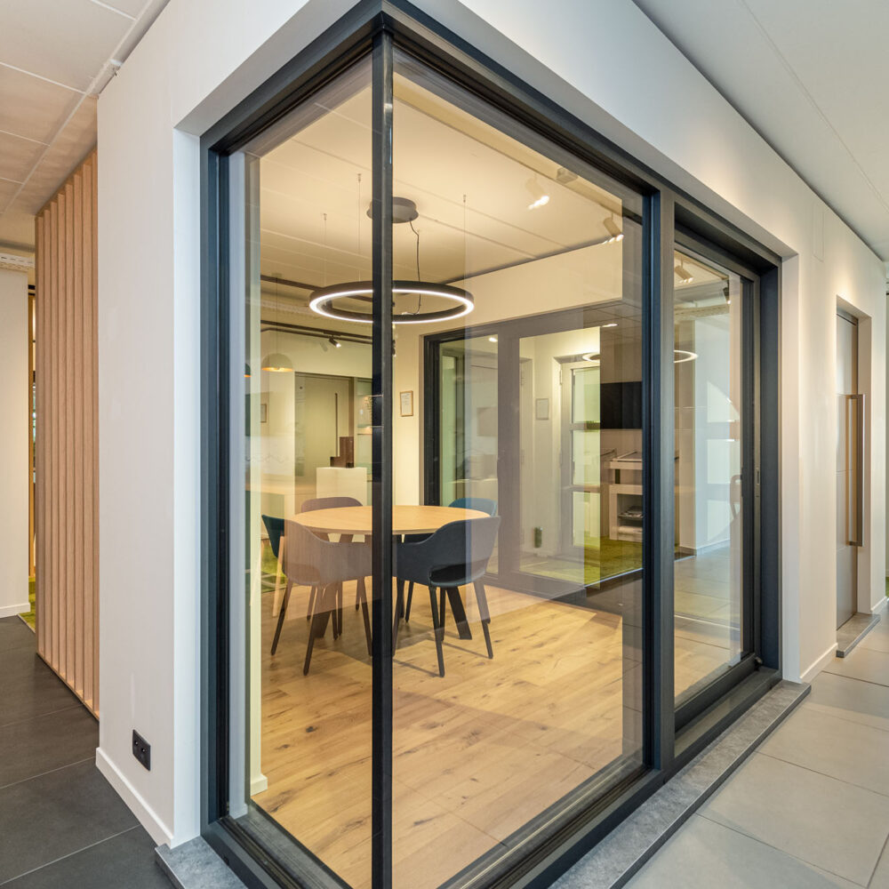 Kantoorinrichting - Interieurarchitectuur - Retail Design - winkelinrichting - Showrooms - Group-Vrebos