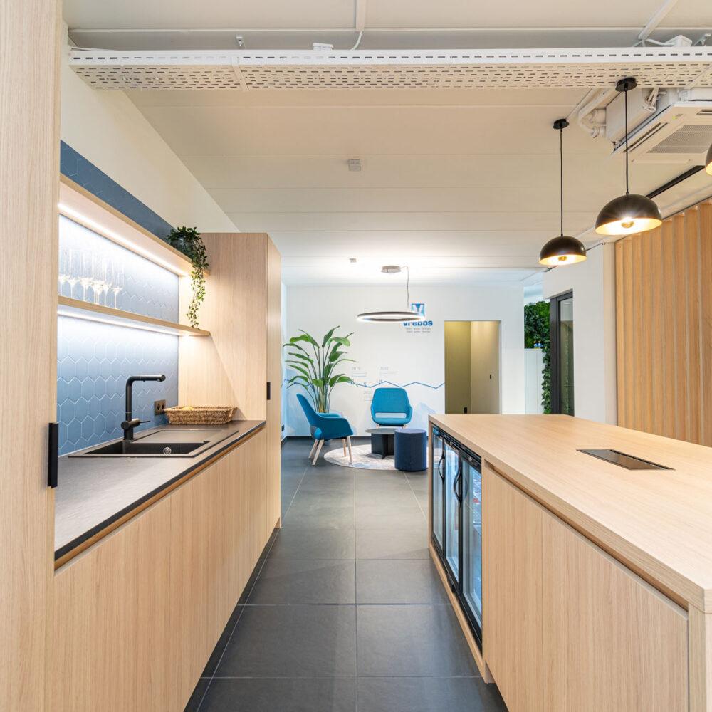 Kantoorinrichting - Interieurarchitectuur - Retail Design - winkelinrichting - Showrooms - Group-Vrebos