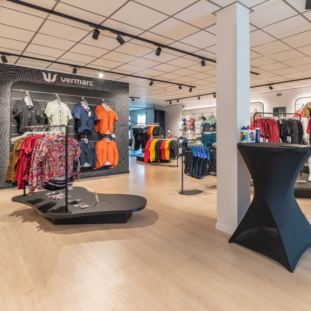 Winkelinrichting Roeselare, Froyen-Zeitler, Vermarc sportkleding
