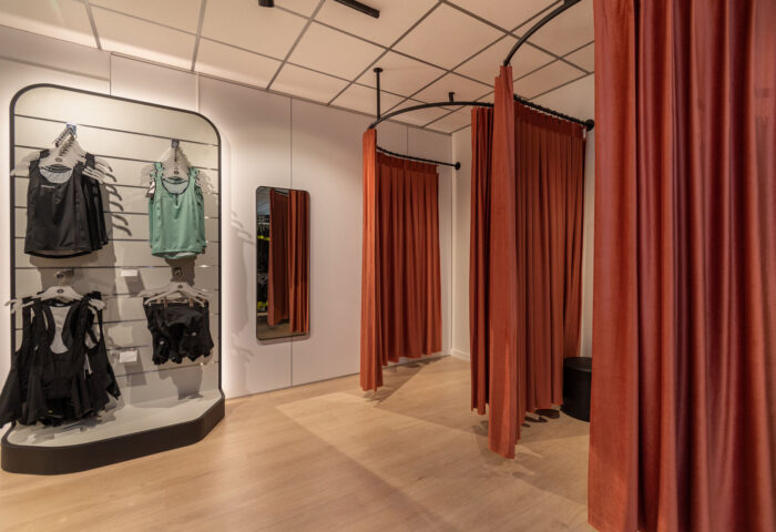 Winkelinrichting Roeselare, Froyen-Zeitler, Vermarc sportkleding