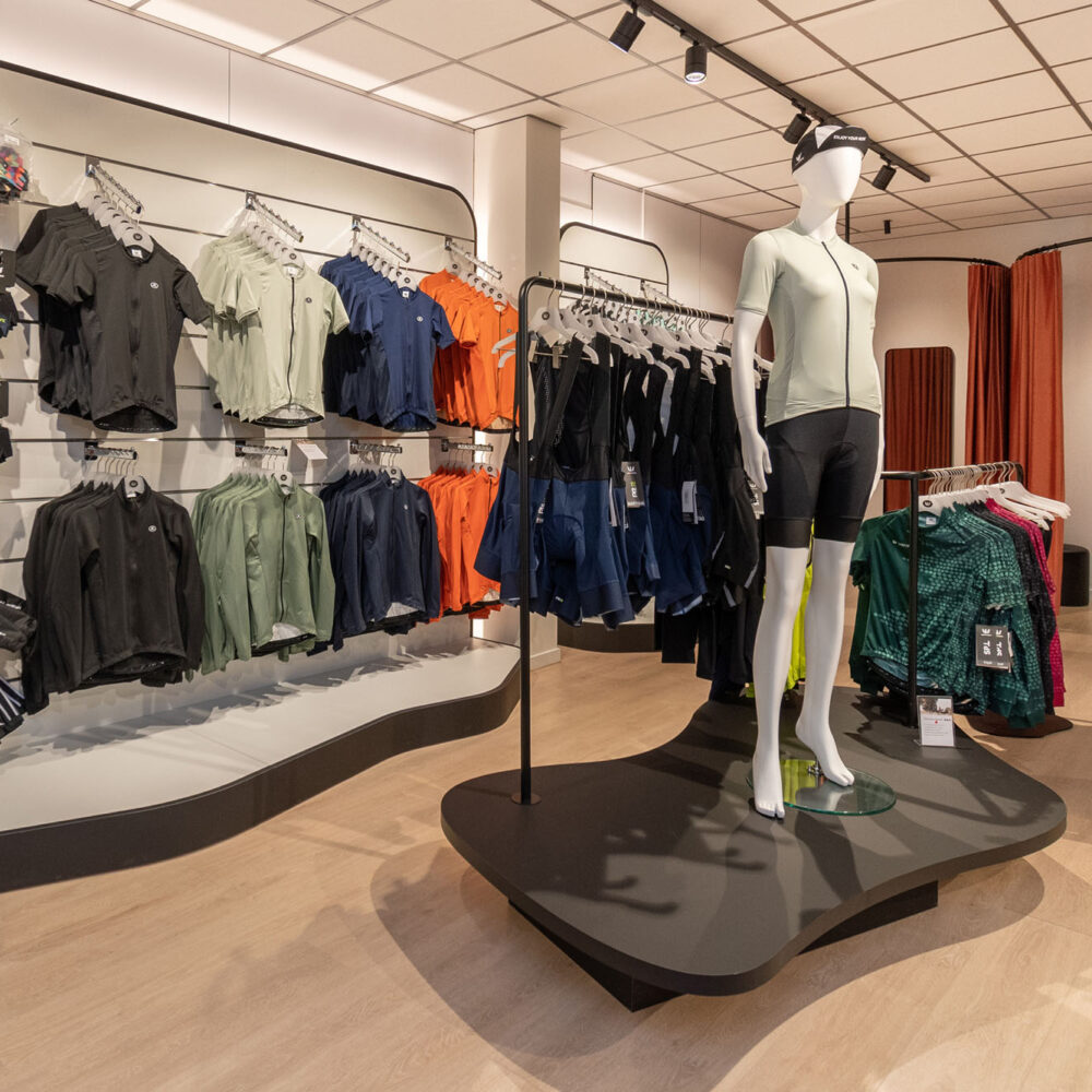 Winkelinrichting Roeselare, Froyen-Zeitler, Vermarc sportkleding