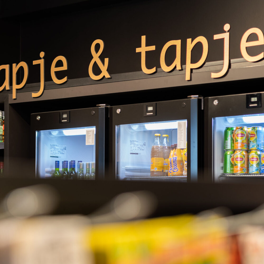 Winkelinrichting -Froyen&Zeitler -Tankstationwinkel Vanmol