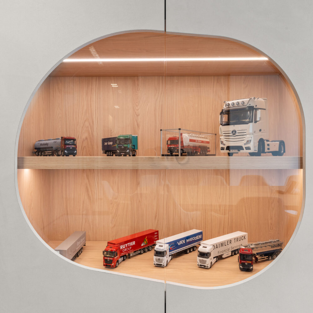 Kantoorinrichting-Zaventem-Daimler-Trucks-14